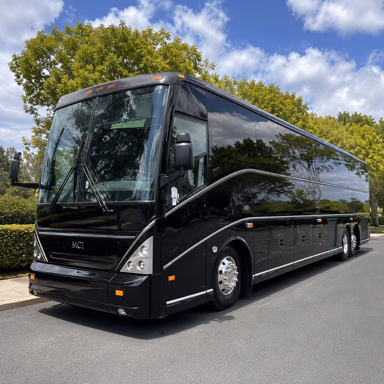 ada accessible field trip buses available through the network