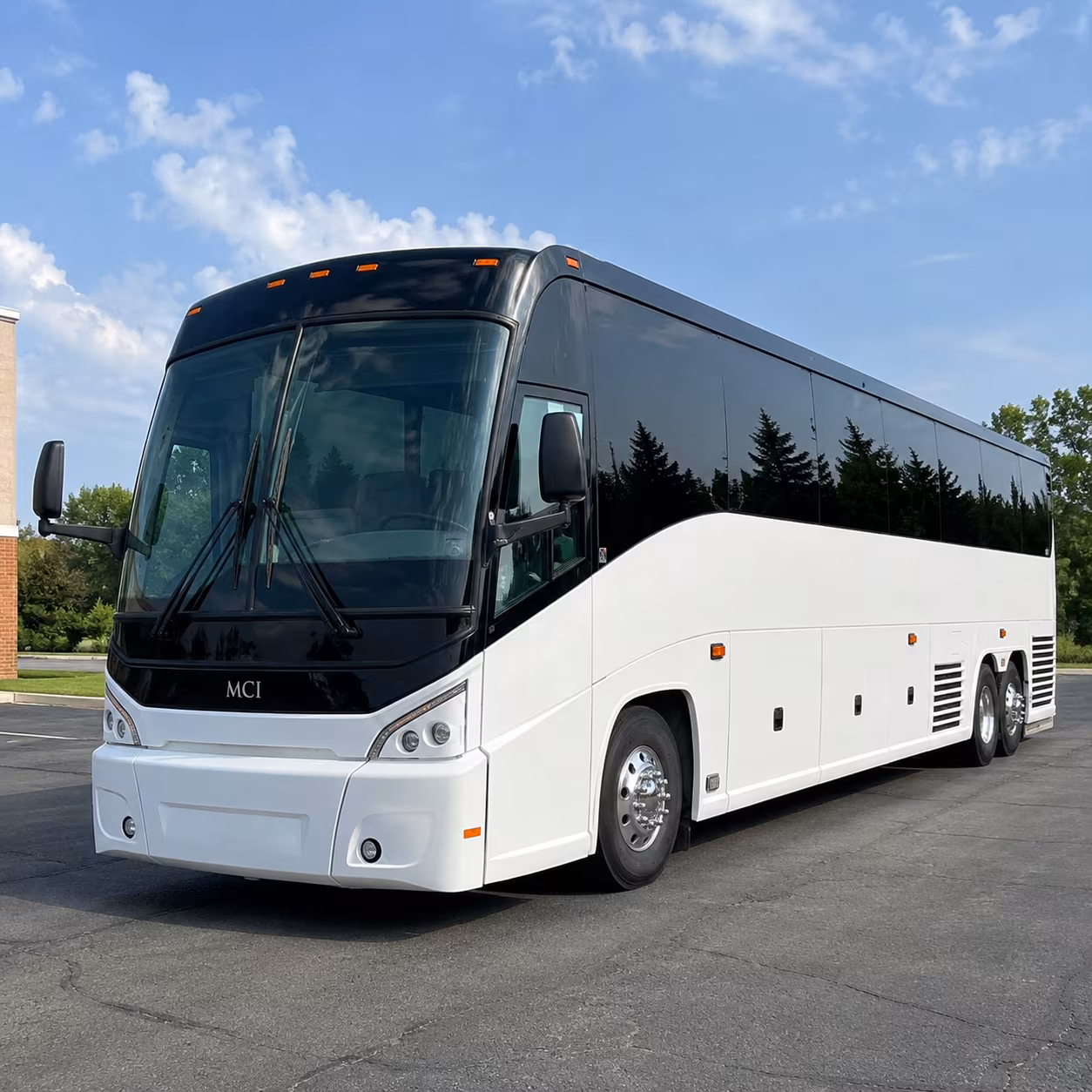 concert bus rentals to meadow brook amphitheatre and pine knob music theatre