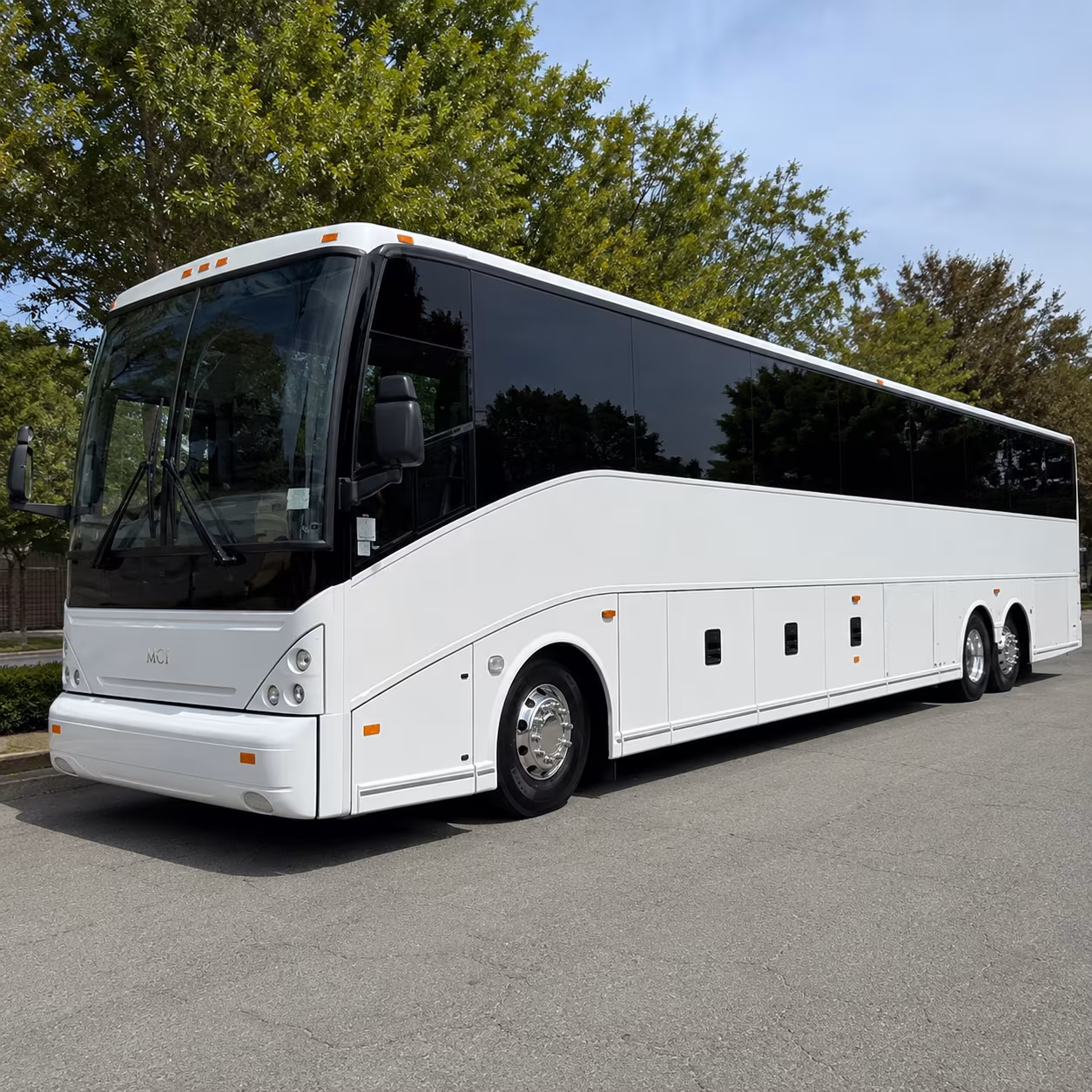daily commuter shuttles along m 59 and the auburn hills corporate corridor