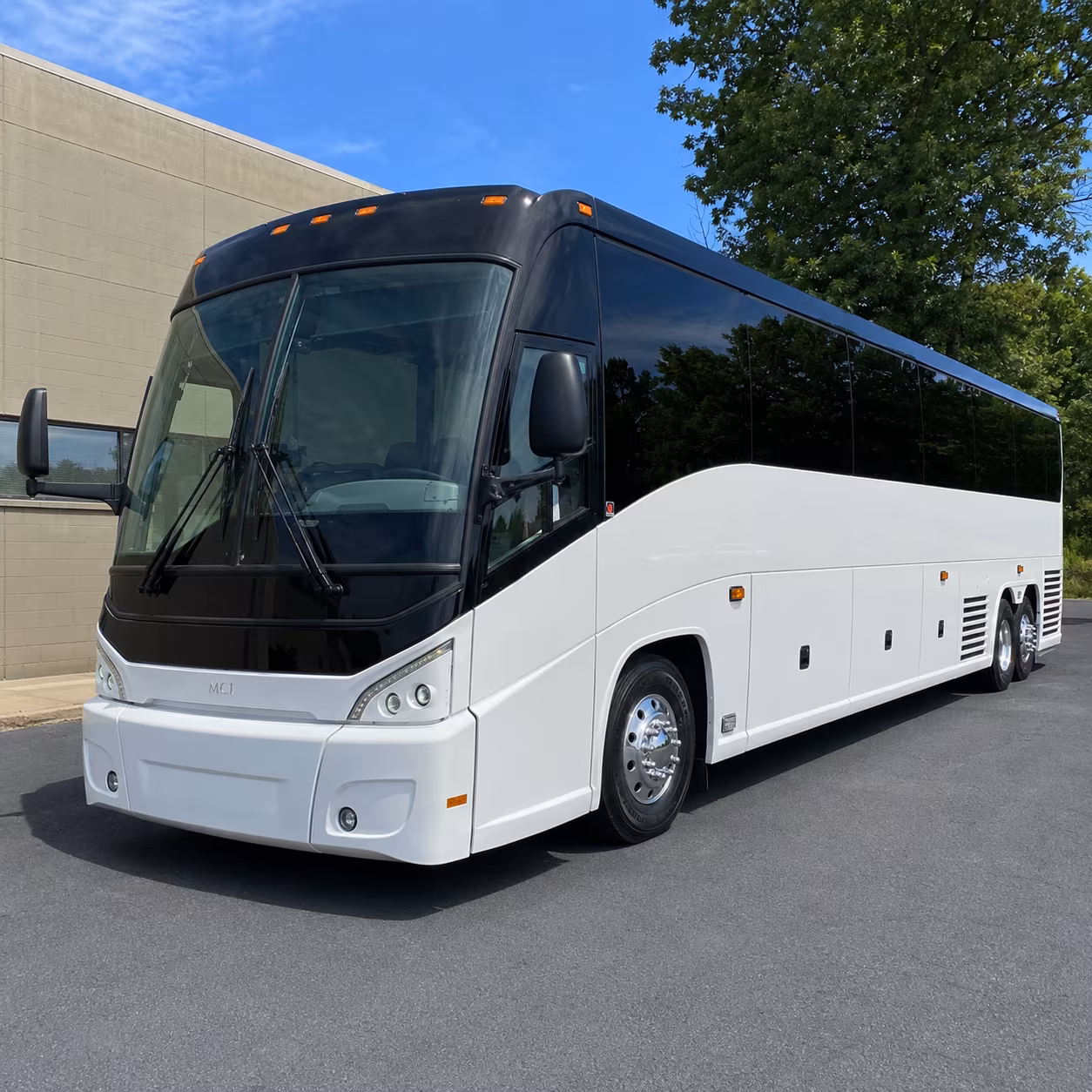 dtw airport transfers for rochester hills corporate teams
