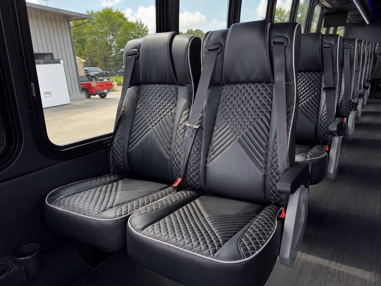 how your starting location and deadhead miles affect charter bus rates in rochester hills